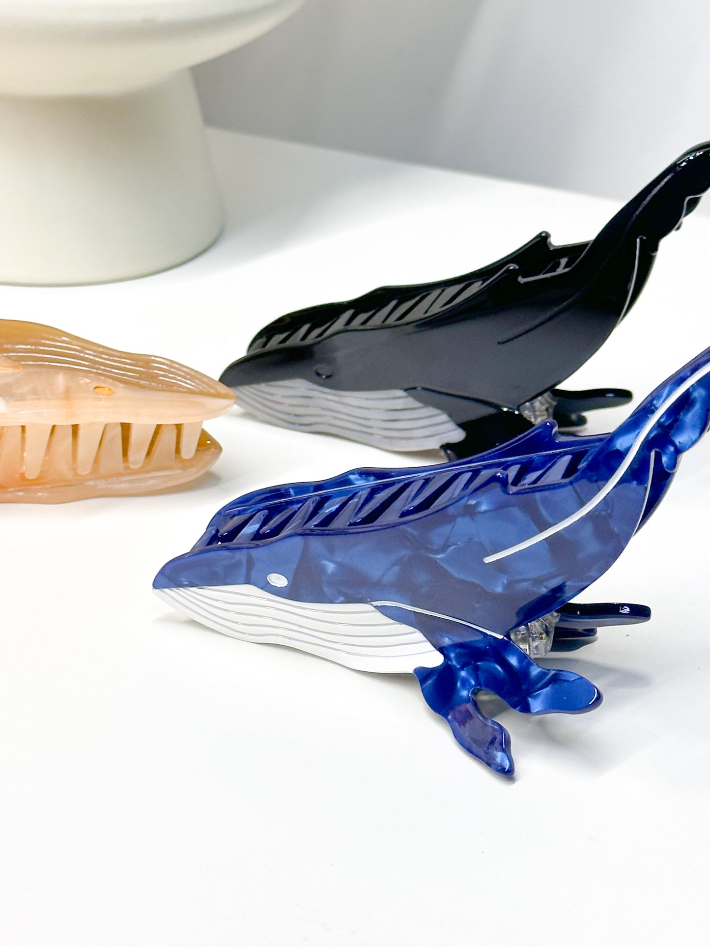 Sea Adventure : Whale Hair claw clip